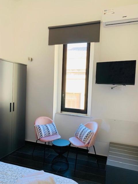 Apartment Casa Ega E La Rotonda: Bellissimi Monovani Nel Cuore Di
