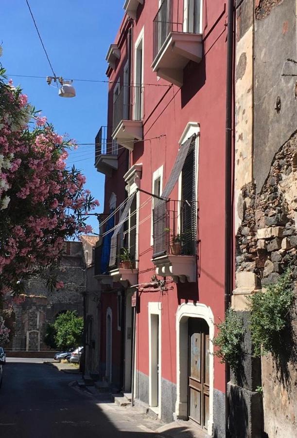 Casa Ega E La Rotonda: Bellissimi Monovani Nel Cuore Di Apartment Catania