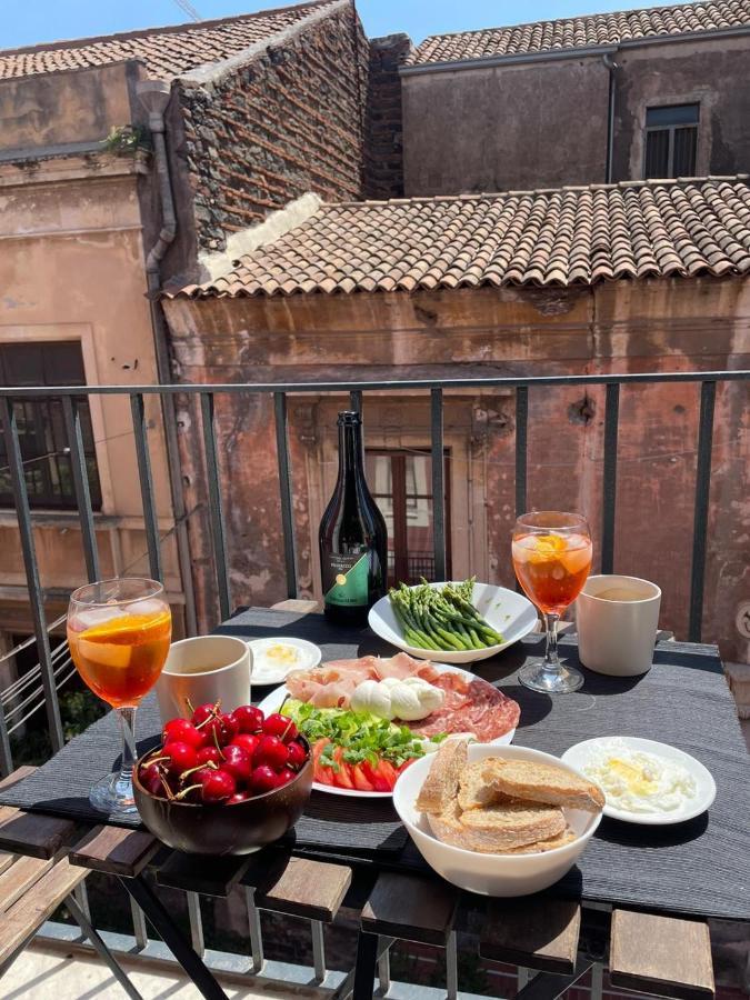 Casa Ega E La Rotonda: Bellissimi Monovani Nel Cuore Di Apartment Catania